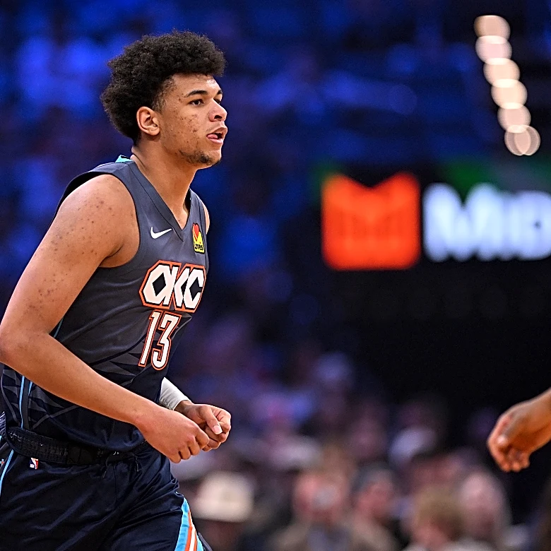 Bucks rework Suns trade, land Ousmane Dieng