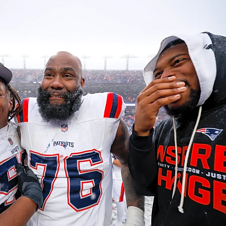 Patriots O-line keeping with tradition before Super Bowl