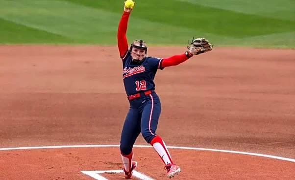 Jalen Adams opens Arizona softball season with no-hitter