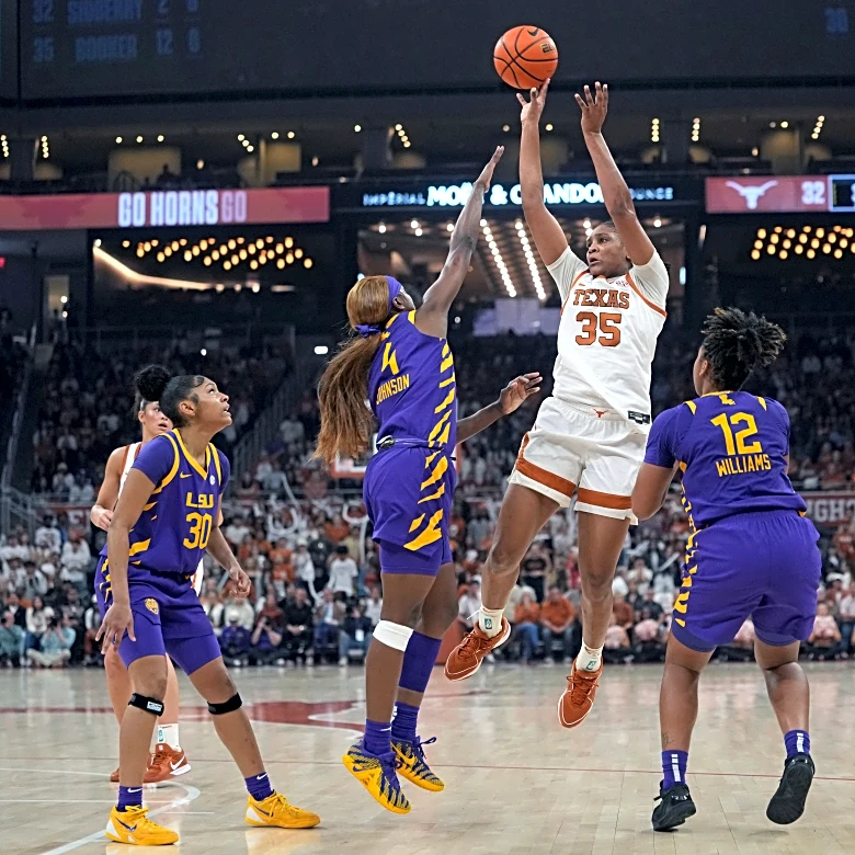 How No. 4 Texas and three more top-20 teams battled their way to crucial conference wins