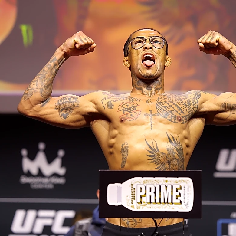 UFC Vegas 113 weigh-in video