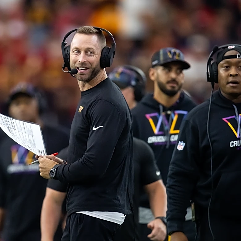 Rams hire former rival to coaching staff