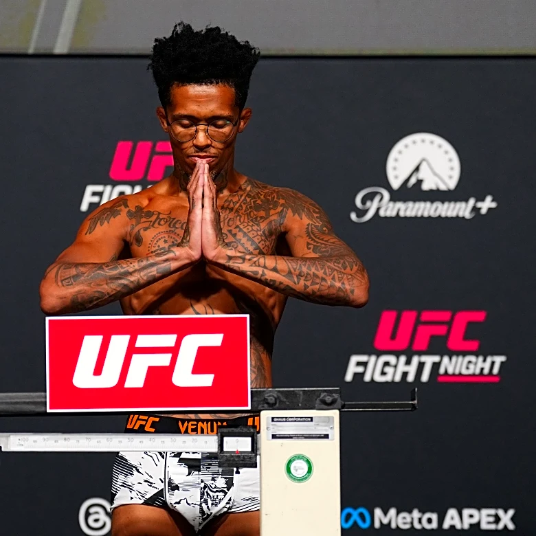 Raspy Vinicius Oliveira opens up about ‘heaviest’ UFC Vegas 113 weight cut: ‘I saw God calling me’