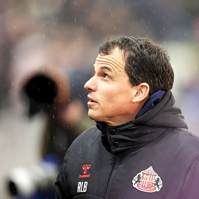 Starting XI: Same Again For Sunderland At Arsenal This Afternoon?