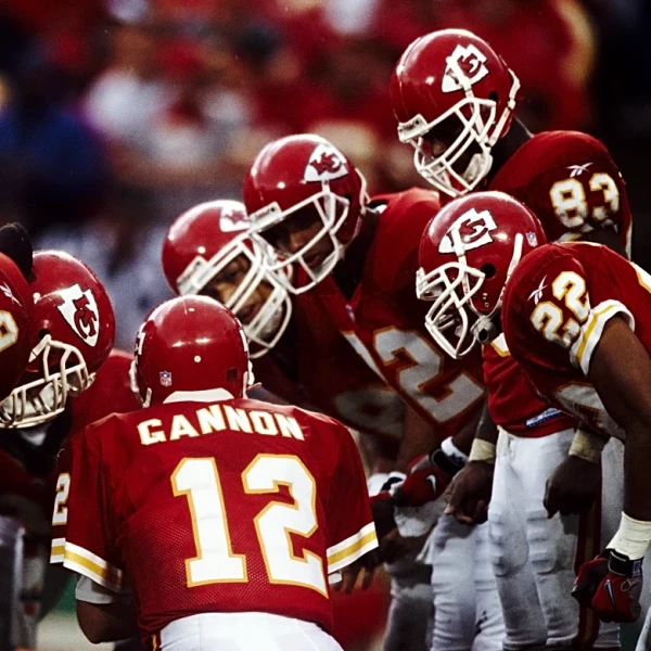 Rich Gannon reminisces on the 1997 Chiefs at Radio Row