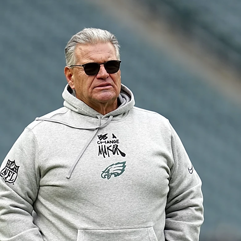 Las Vegas Raiders should give Jeff Stoutland whatever he wants to join coaching staff