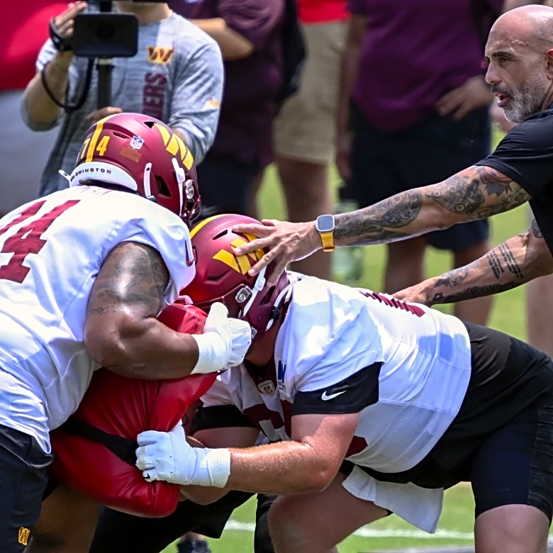 Browns HC Todd Monken adding another O-line coach to his staff