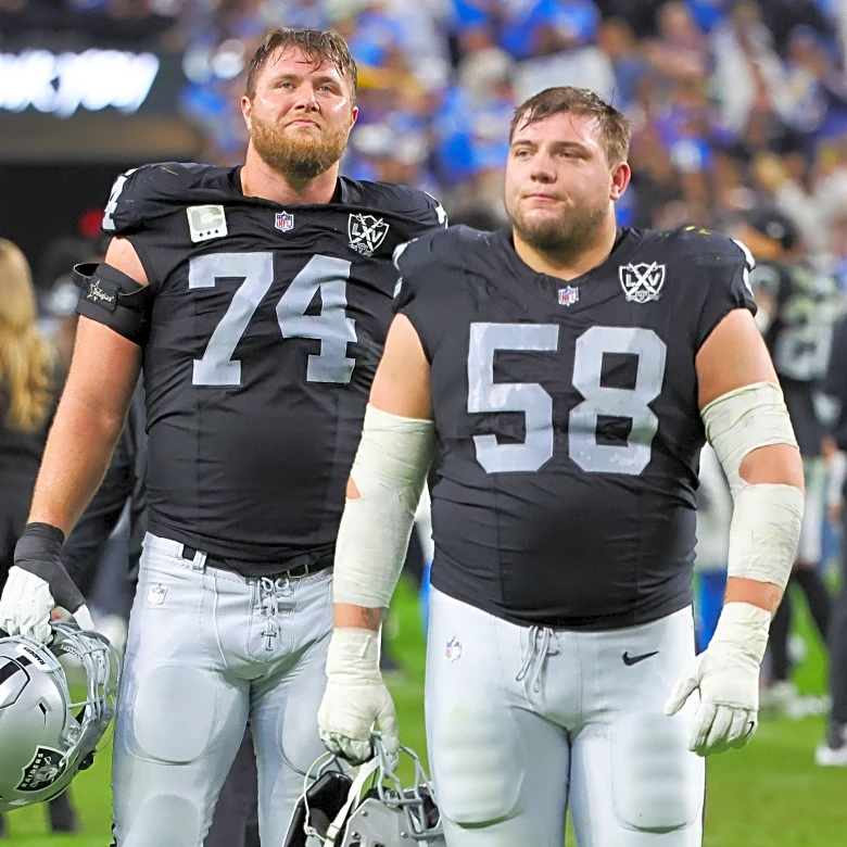 Expect Las Vegas Raiders offensive line to be versatile under Klint Kubiak