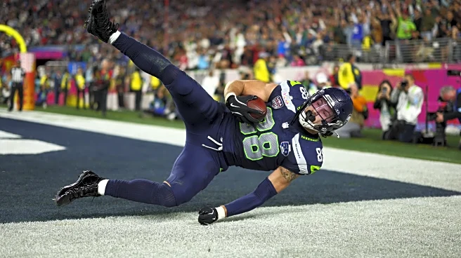 Pro Blue: Former Michigan TE AJ Barner catches first TD in Super Bowl vs Patriots