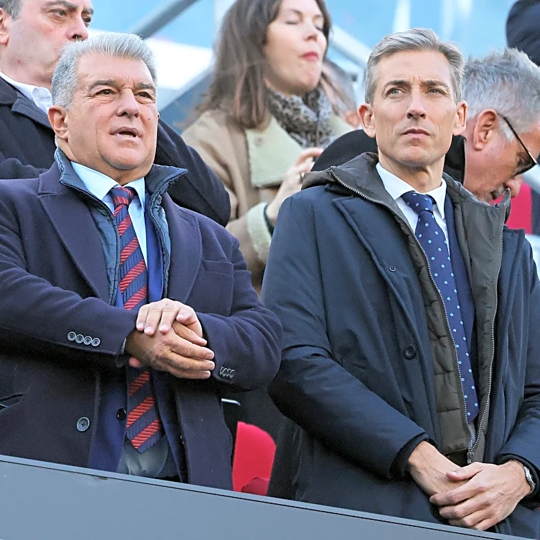 Joan Laporta steps down as president as Barçelona enters election mode