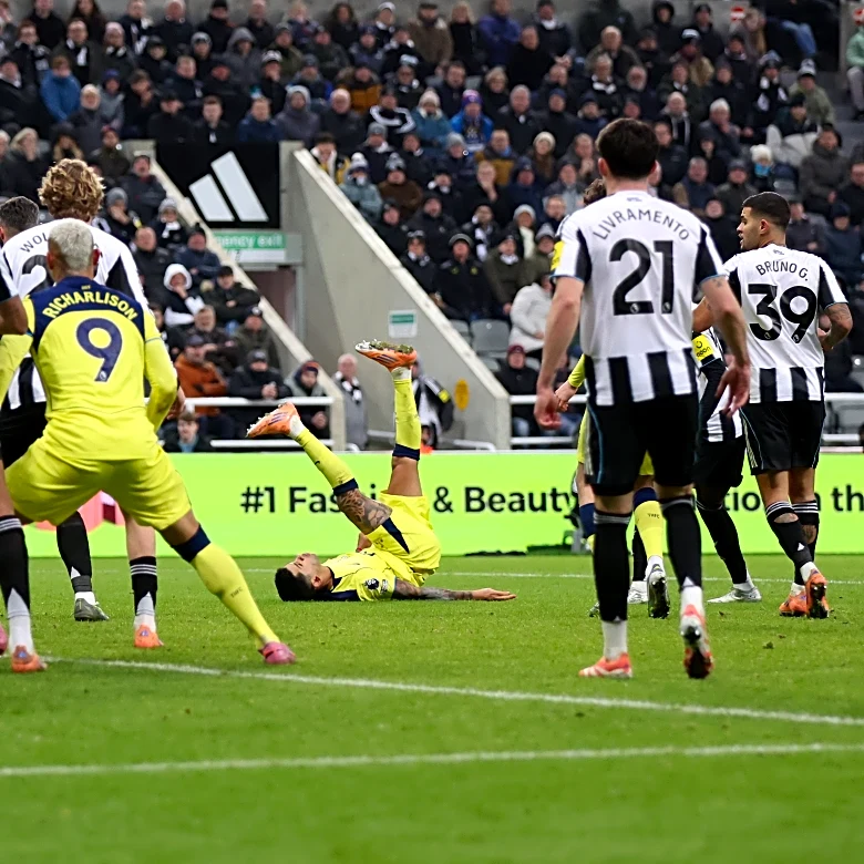 Tottenham Hotspur vs. Newcastle United Preview: Desperation derby