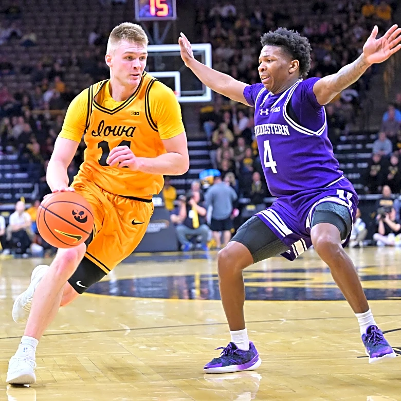 Bennett Stirtz is playing his best basketball