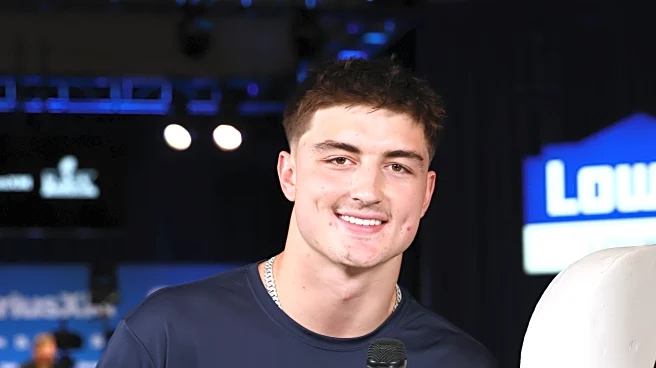 Bears’ Colston Loveland nearly stumped by some In-5 chicanery!