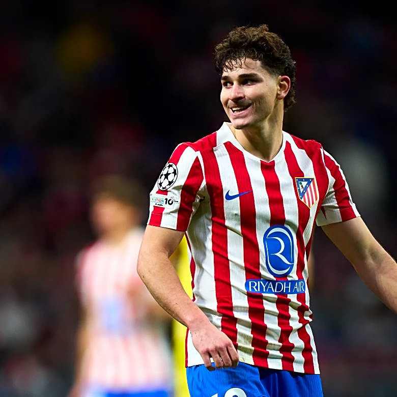 Ronald Araujo has his say on Julian Alvarez to Barcelona transfer talk