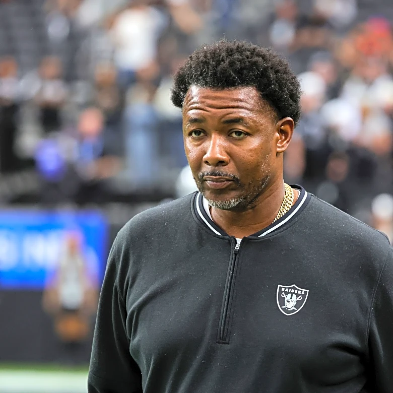 What are the Steelers getting with former Raiders defensive coordinator Patrick Graham?