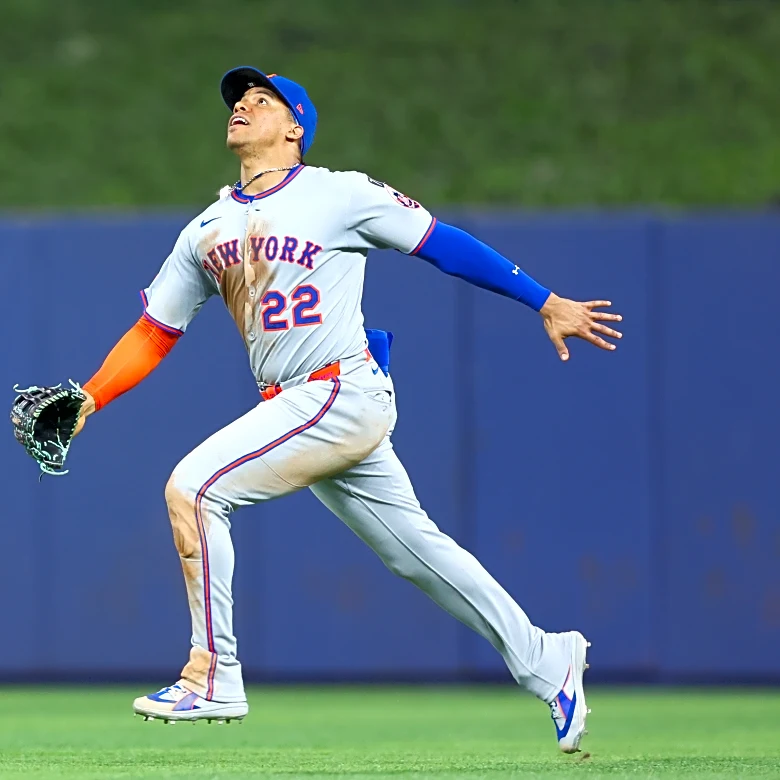 Mets Morning News: To the left, to the left (field)