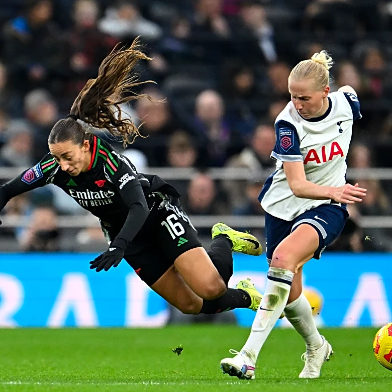 DONE DEAL: Eveliina Summanen signs new deal with Spurs Women