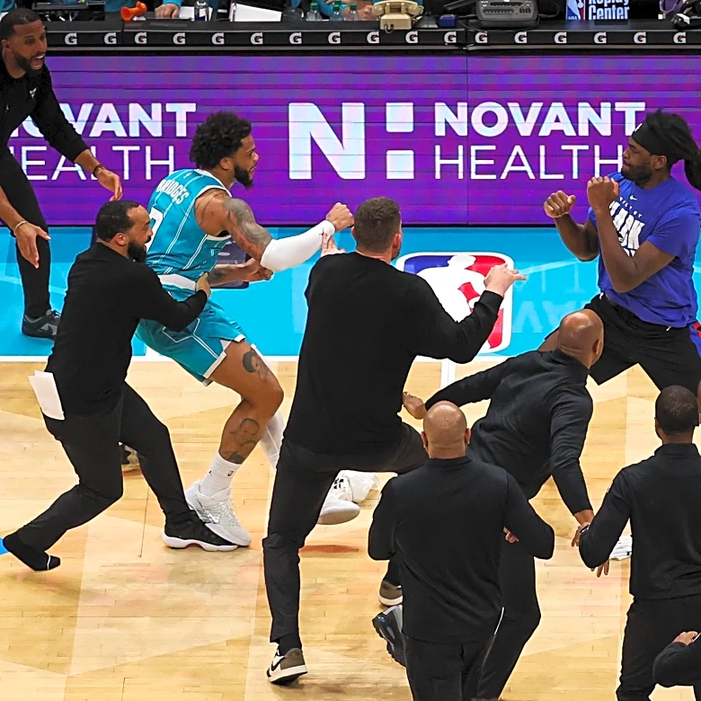 NBA officially suspends Stewart, Duren after brawl against Hornets