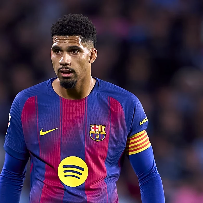 Ronald Araujo riles Atletico with Julian Alvarez to Barcelona comments