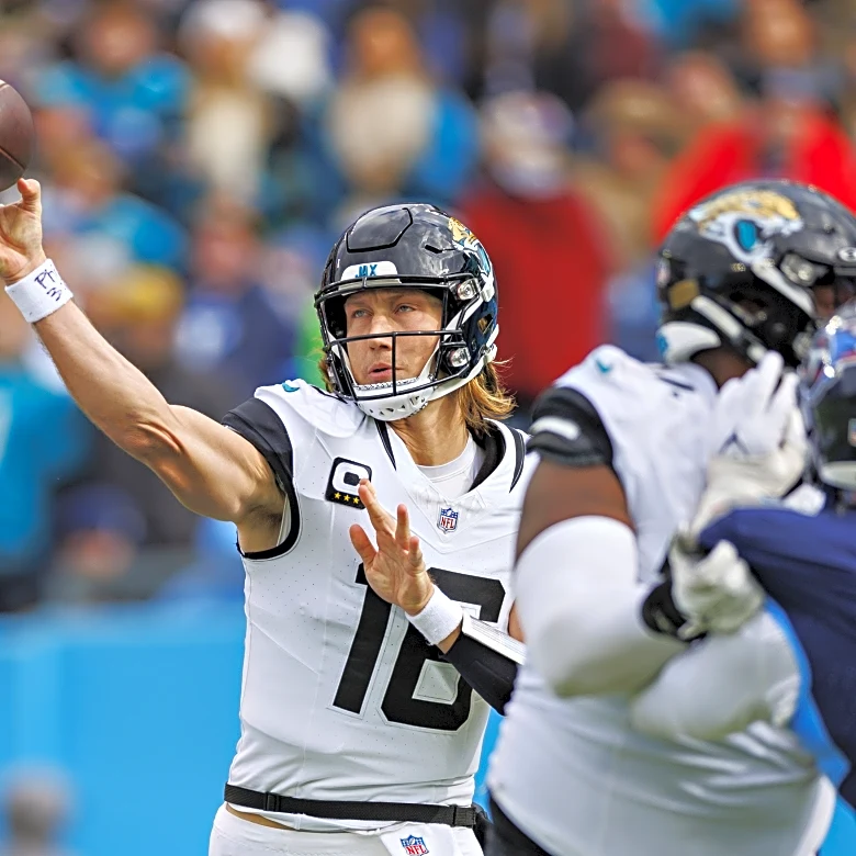 Daily Prowl: Trevor Lawrence dominated the middle of the field in 2025