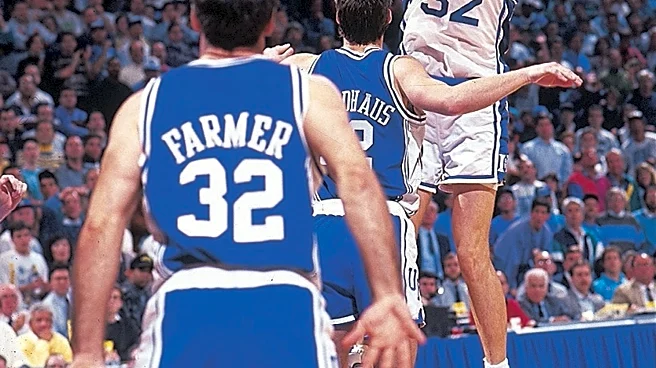 Twitter Gold: Christian Laettner Is (Mostly) Forgiven