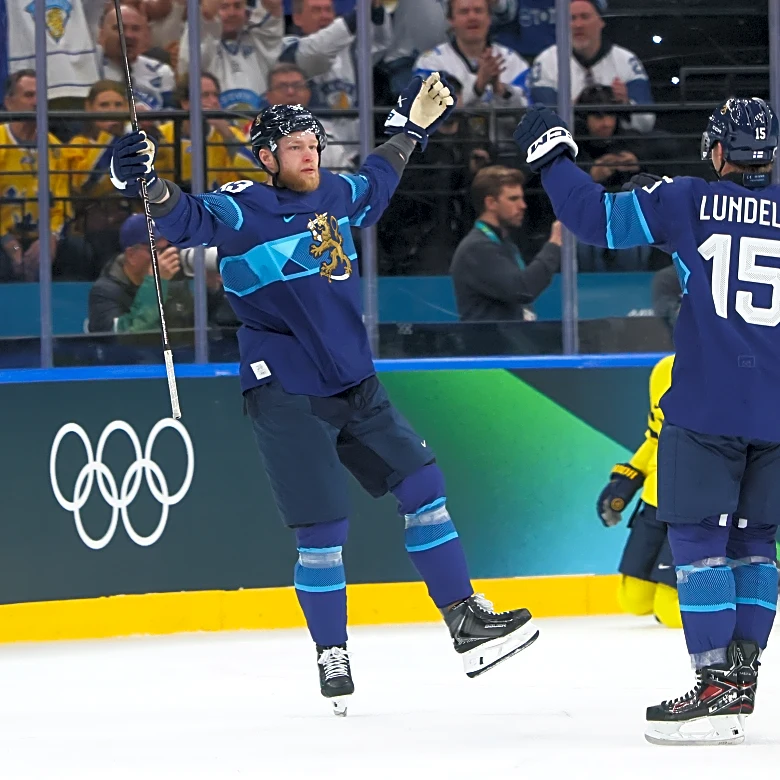 Team Finland gets right in 4-1 victory over rival Sweden