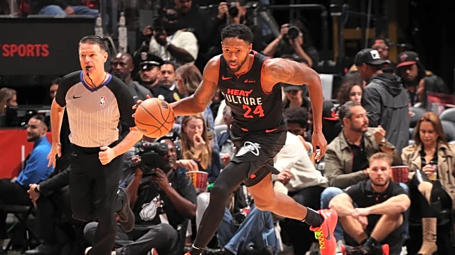 Suns sign Haywood Highsmith to multiyear deal