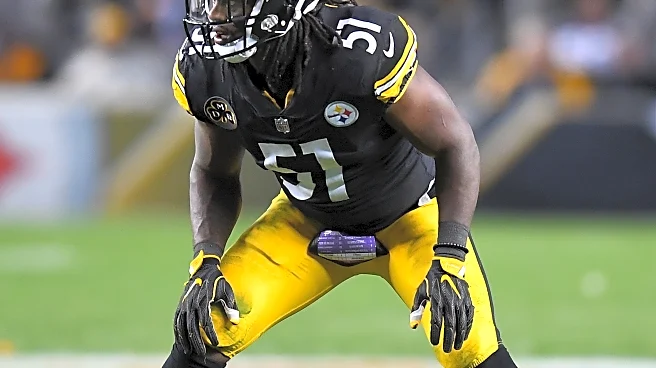 Chargers to hire former NFL LB Sean Spence as LBs coach