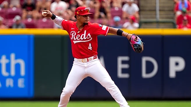 Dodgers sign Santiago Espinal to minor league deal