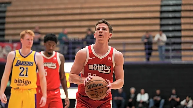 Remix Guard Sean Pedulla Signs Two-Way With Clippers