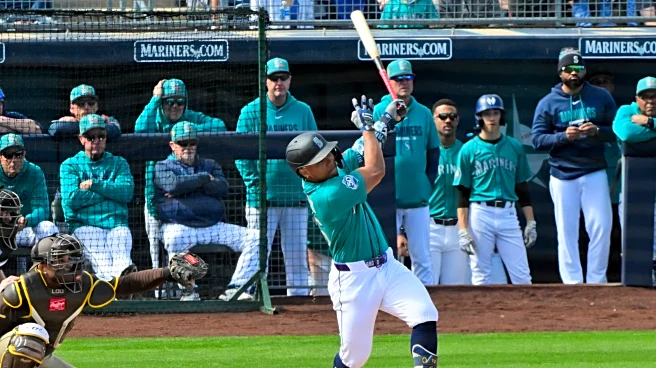 Michael Arroyo shines as Mariners take Spring Training opener from Padres, 7-4