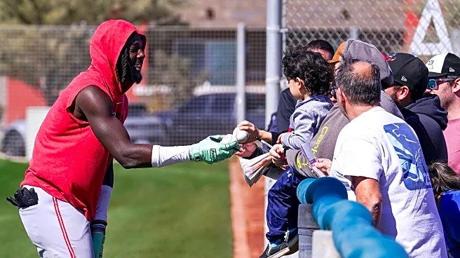 Reds bullpen blasted by Mariners in 14-8 Cactus League loss