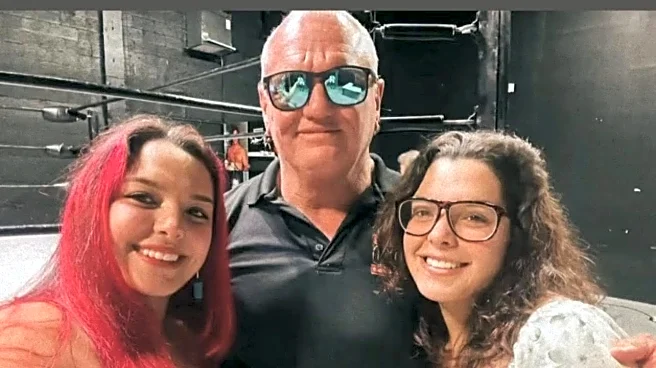 Former WWE star offers support for indie wrestler detained by ICE