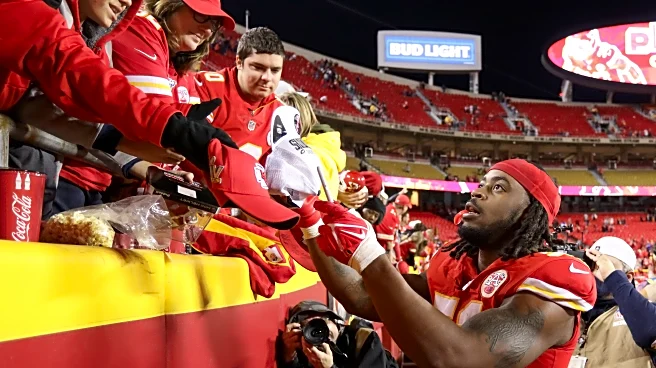 Chiefs release defensive end Mike Danna after six seasons