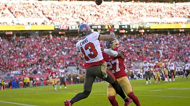 Golden Nuggets: Does Mike Evans have something left to give the 49ers?