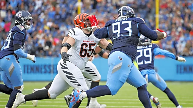 Titans trade T’Vondre Sweat to Jets for Jermaine Johnson