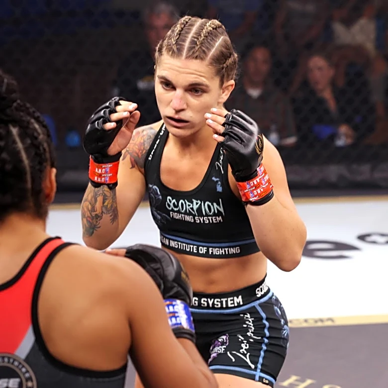 Prospect Zoe Nowicki in no rush, but looks for UFC deal in 2026: ‘It’s a marathon, not a sprint’