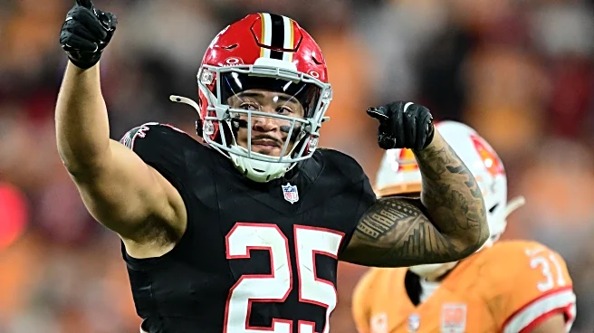 Three Offensive Free Agents the Bucs should Target