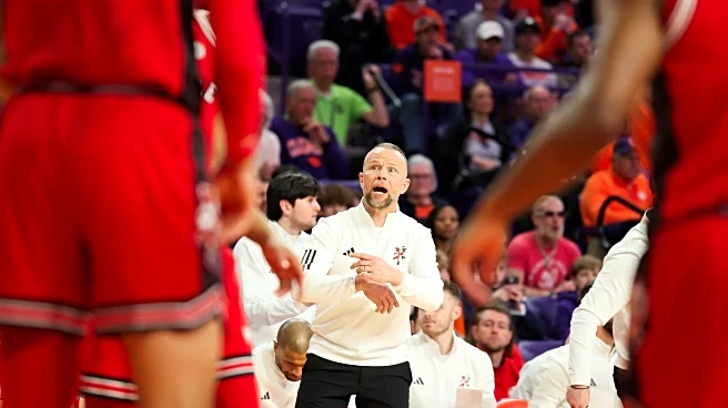 Louisville’s road woes continue in 80-75 loss at Clemson
