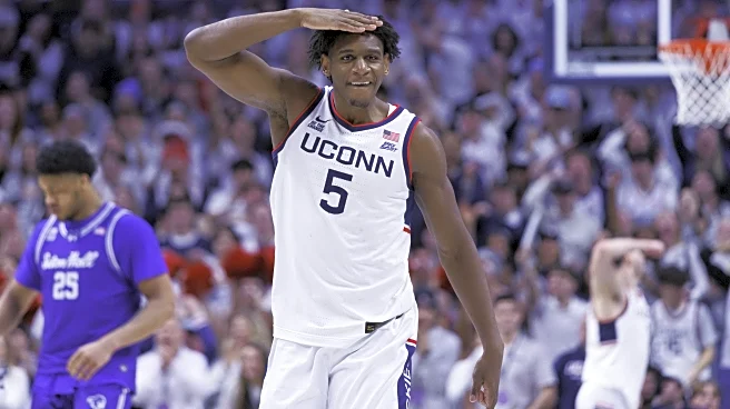 UConn men up two spots to No. 4 in AP Poll