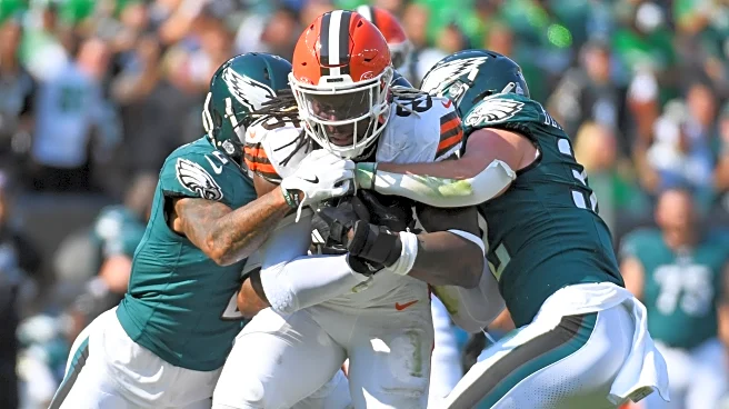 Eagles “have interest” in TE David Njoku, per report