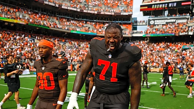 Cleveland Browns continue to disband offensive line, releasing veteran tackle