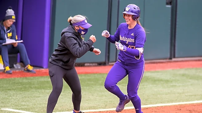UW Softball Weekly Roundup: Charging Through San Diego