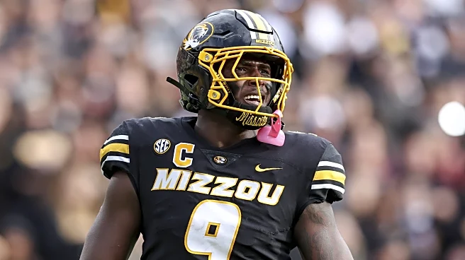 Grade the mock: Ravens strengthen OL, pass rush with first 2 picks