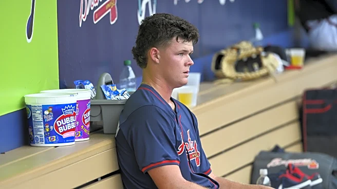 Braves cut pitchers Rolddy Munoz, Garrett Baumann, and Owen Murphy from camp