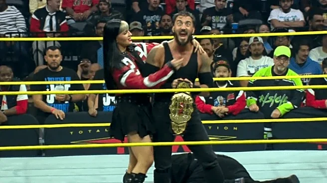 Married wrestlers reportedly quit TNA