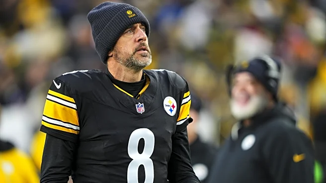 Aaron Rodgers is making the Pittsburgh Steelers look foolish