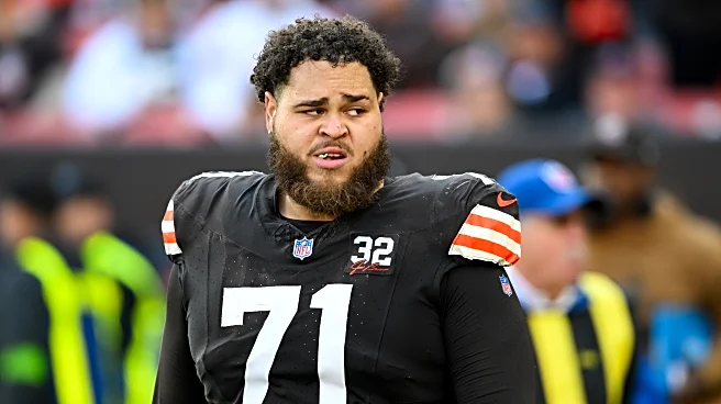 Would the Browns turn to a familiar OT in free agency?