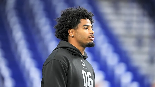 Bengals go DB at No. 10 in ESPN 2-round NFL Mock Draft