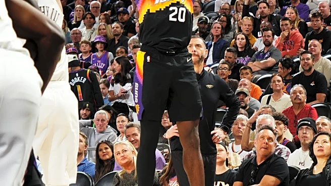 A record number of threes carried the Suns past the Pelicans